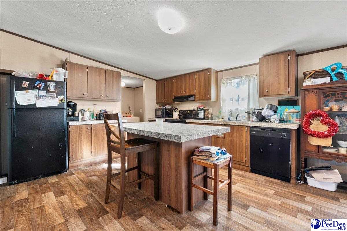 102 Dolly Moore Lane