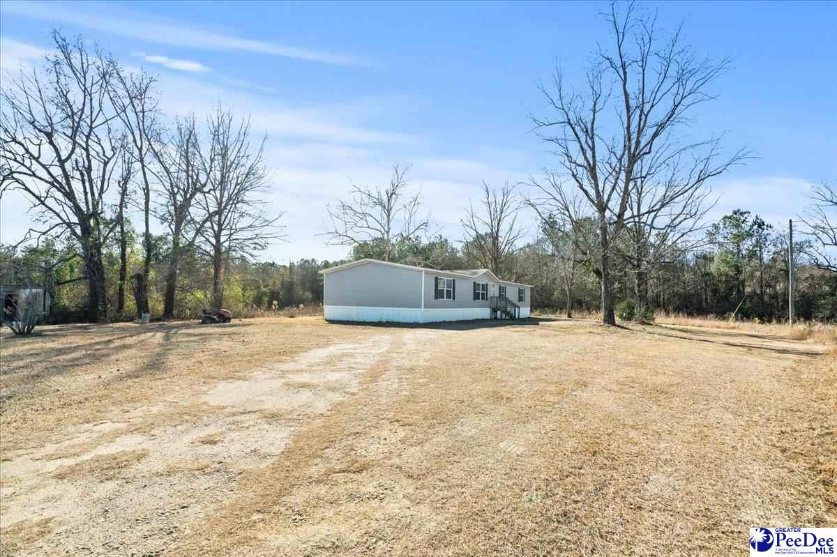 102 Dolly Moore Lane