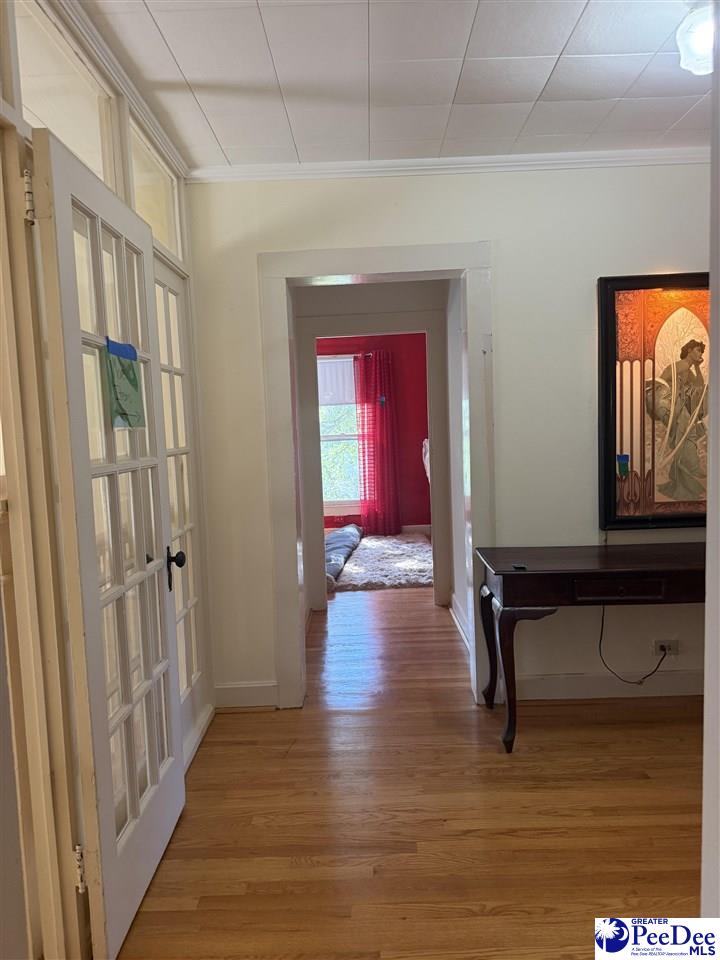 406 E Main St