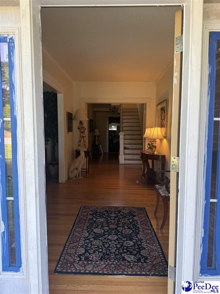406 E Main St