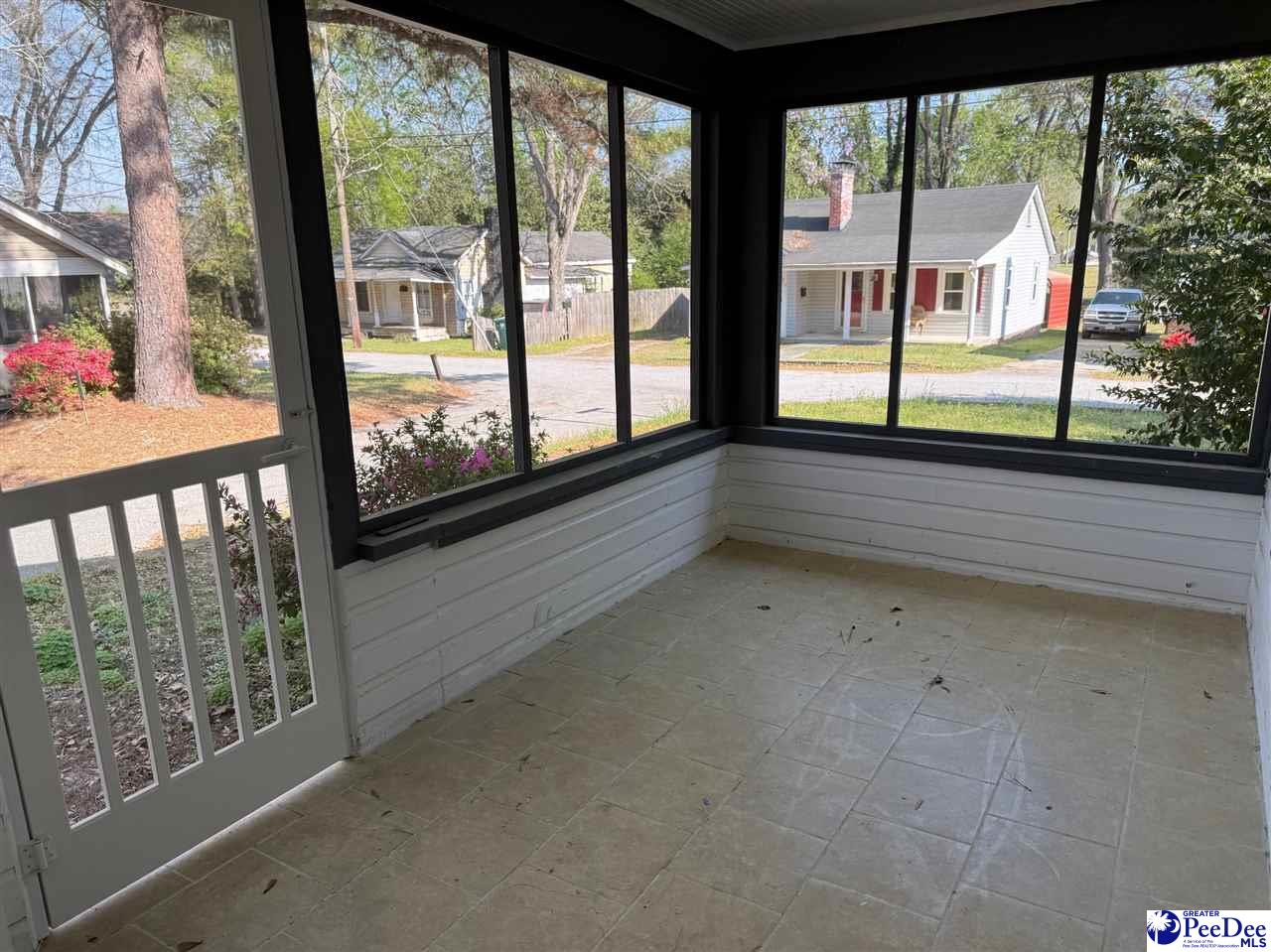 161 Seaboard St