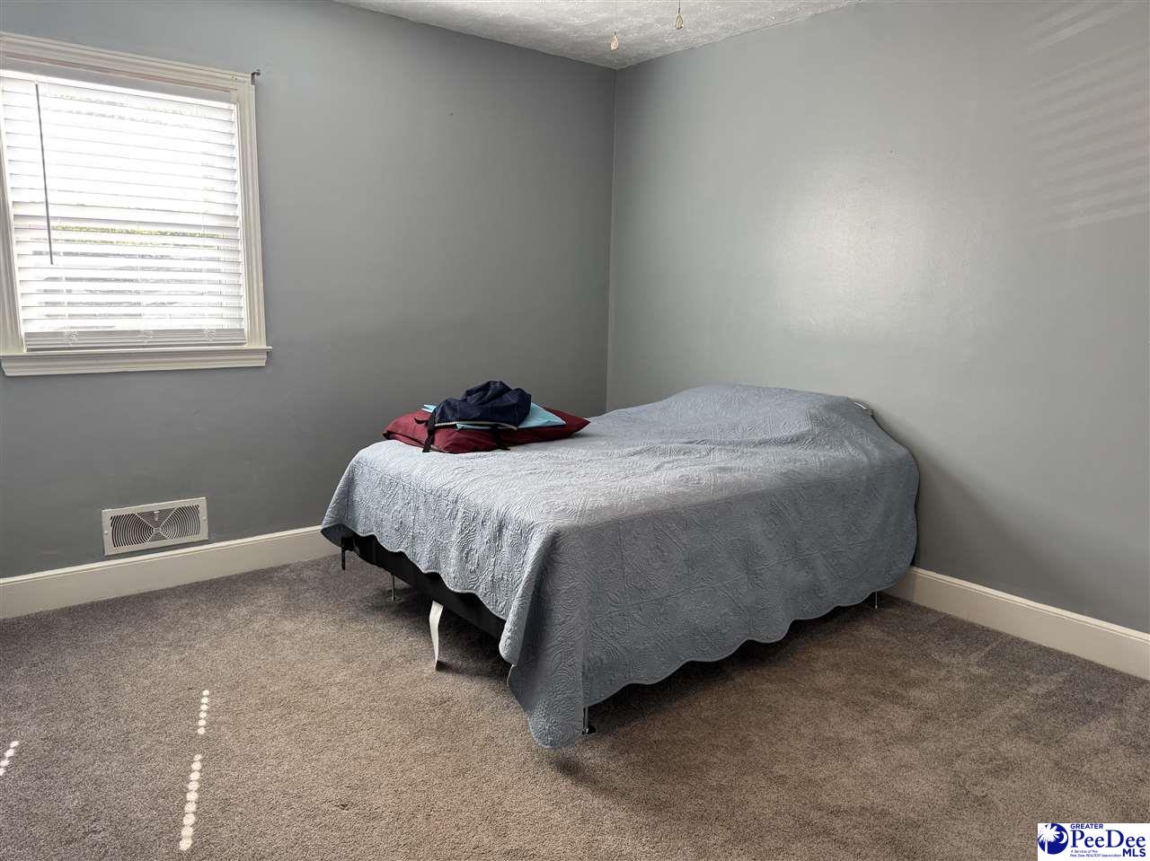 14 Hamden Circle
