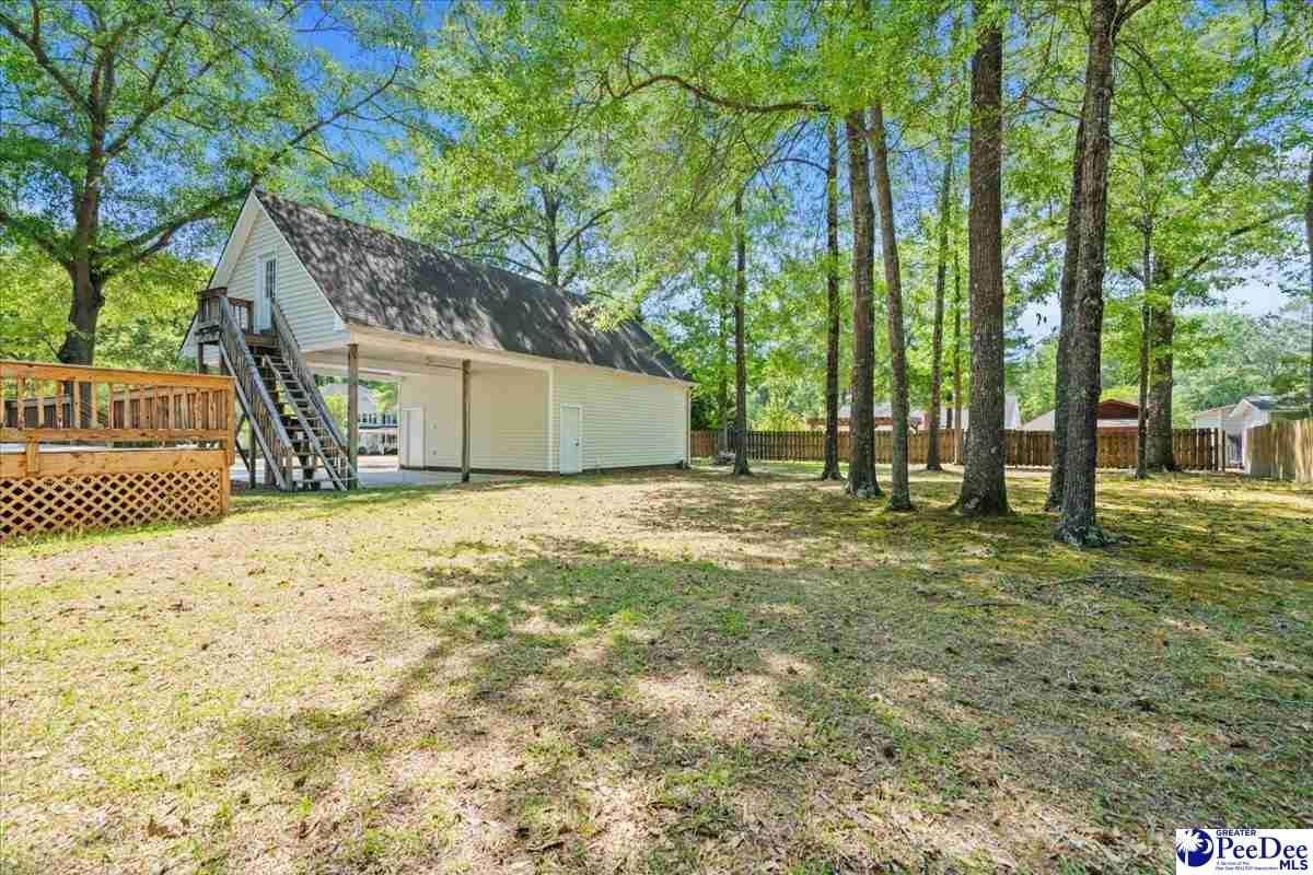 570 Coach Rd