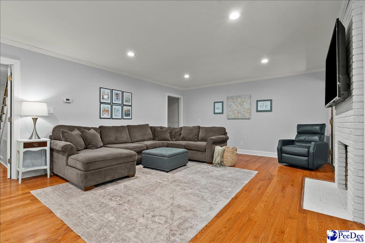 209 Fairway Rd