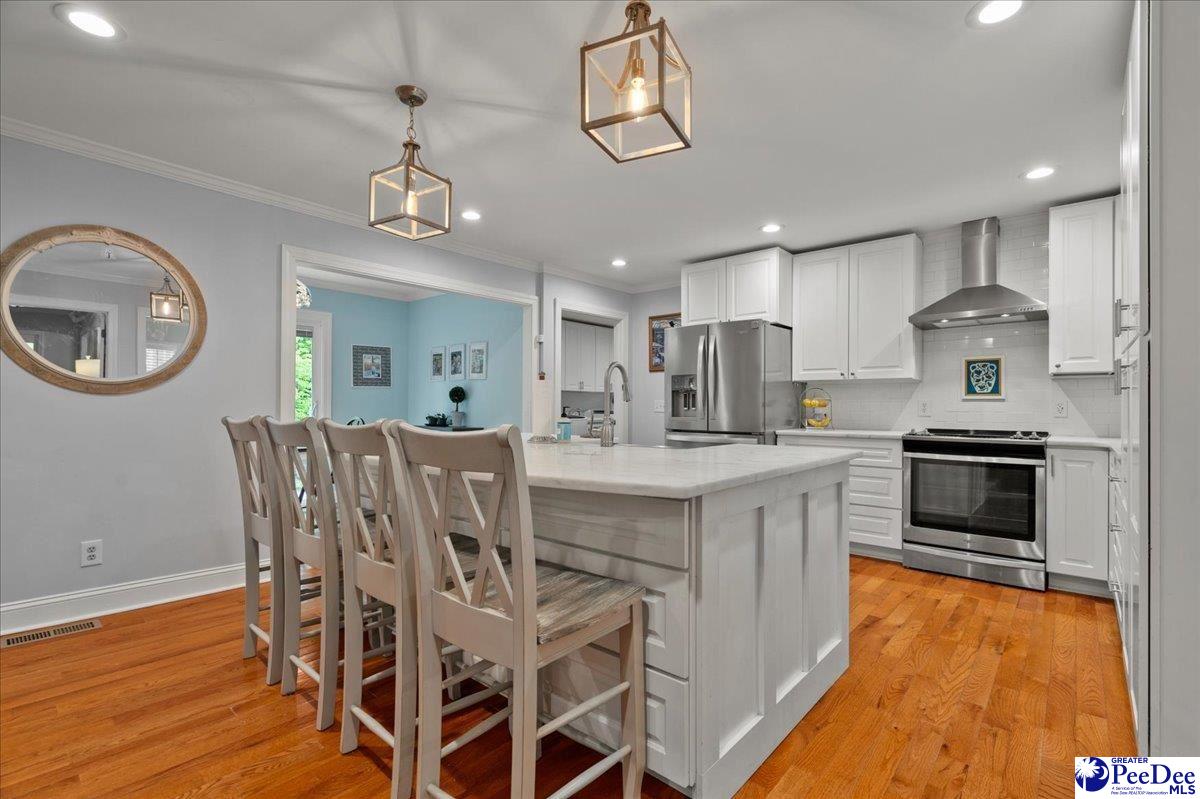 209 Fairway Rd