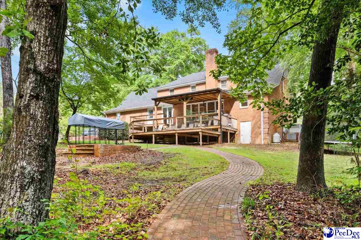 209 Fairway Rd