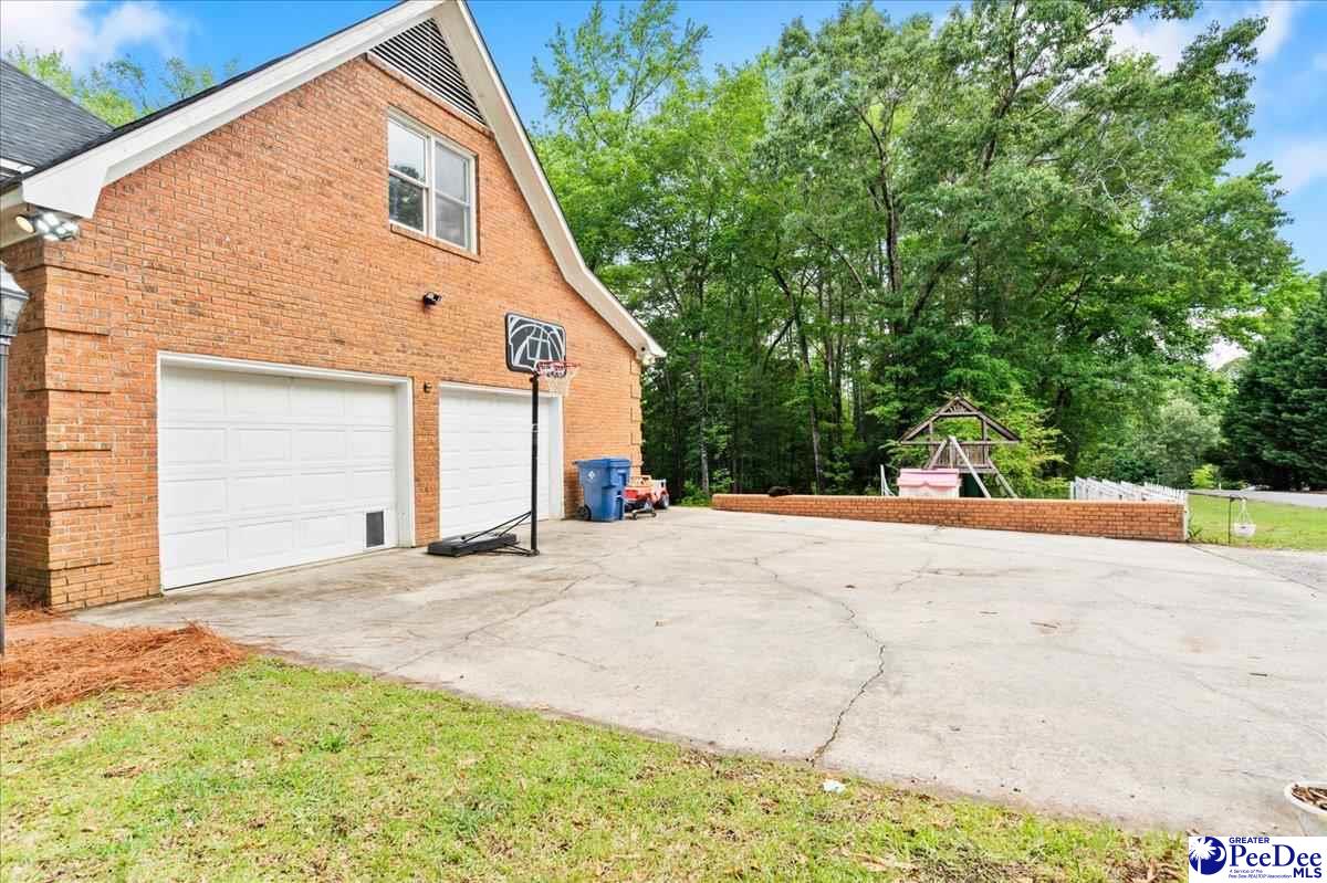 209 Fairway Rd