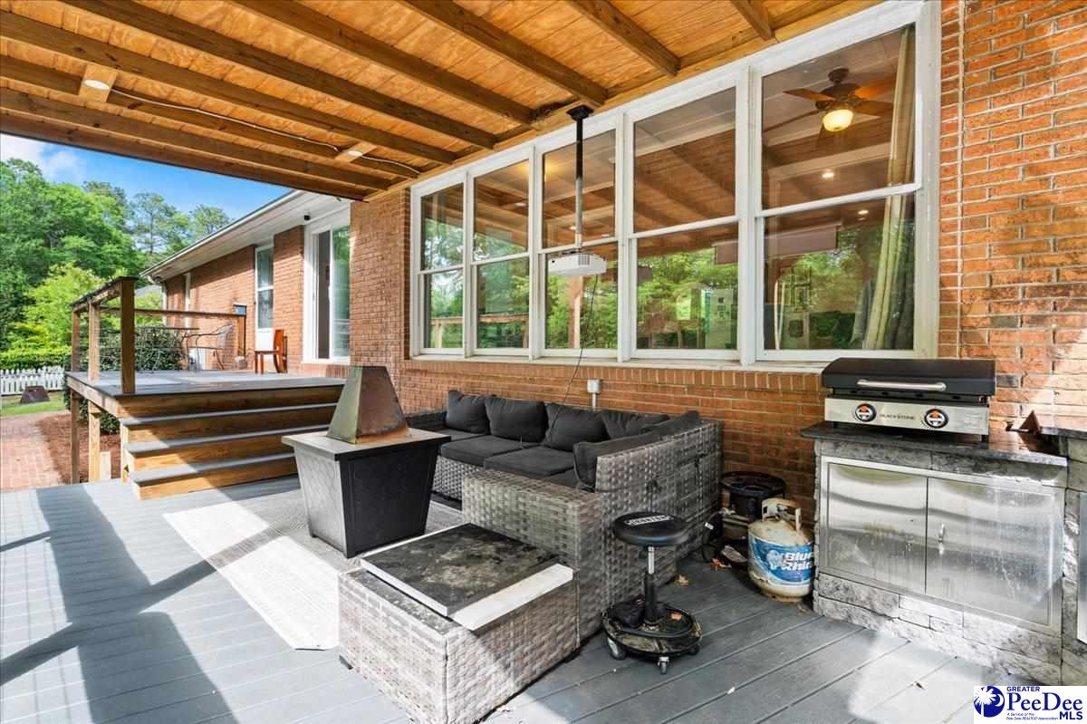 209 Fairway Rd