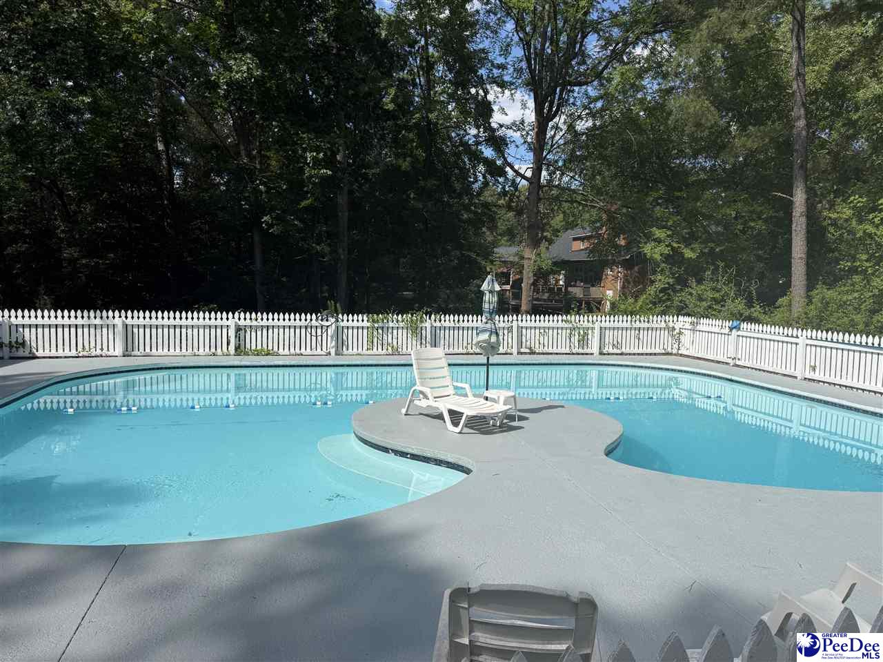 209 Fairway Rd