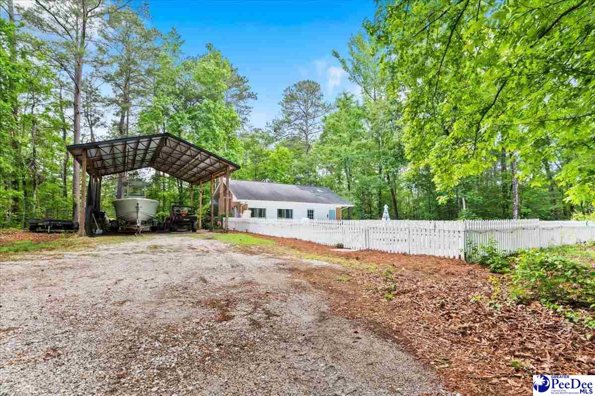 209 Fairway Rd