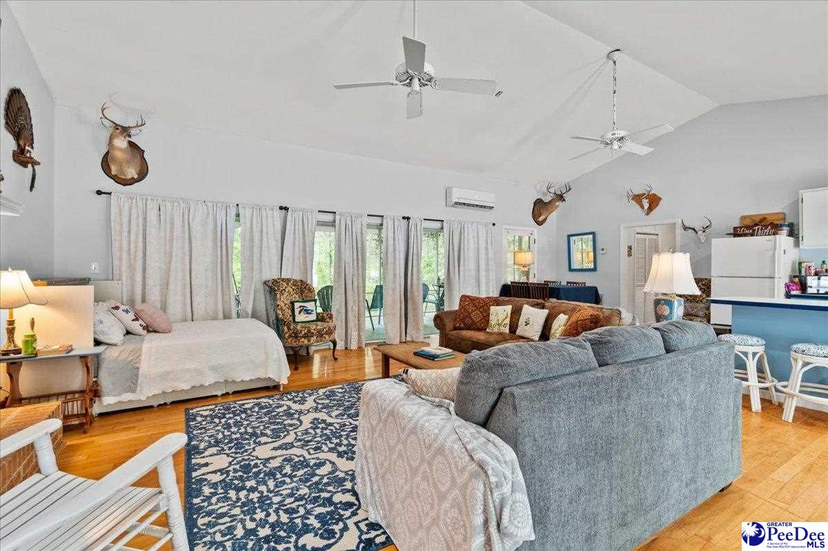 209 Fairway Rd