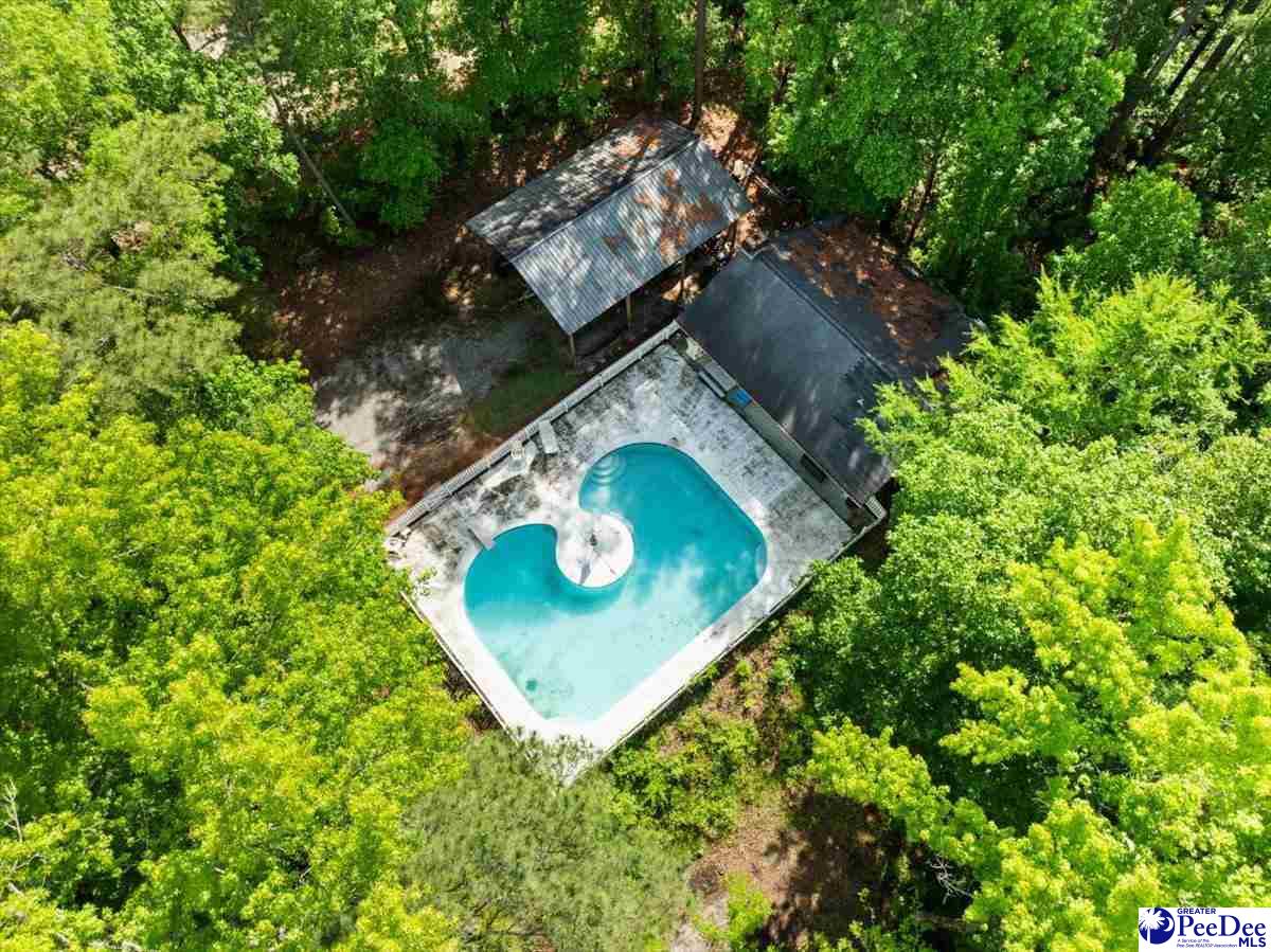 209 Fairway Rd