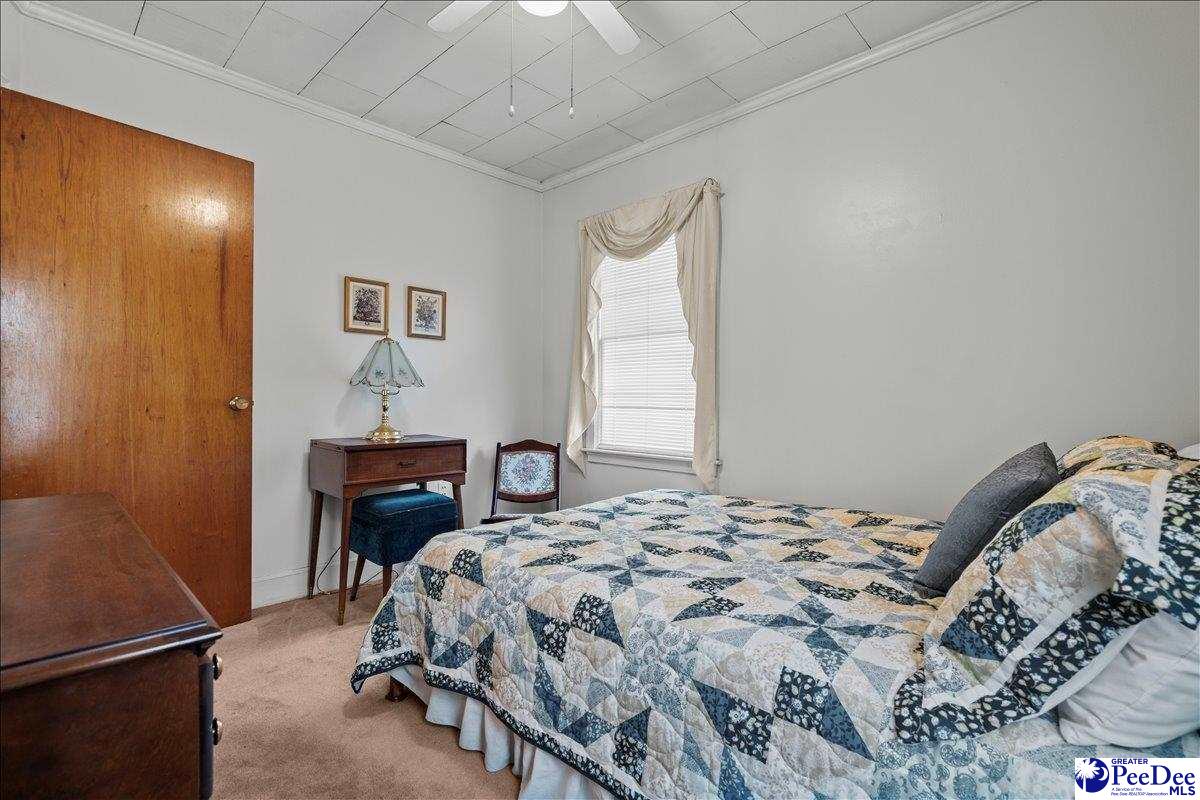 63 Lynn Ave