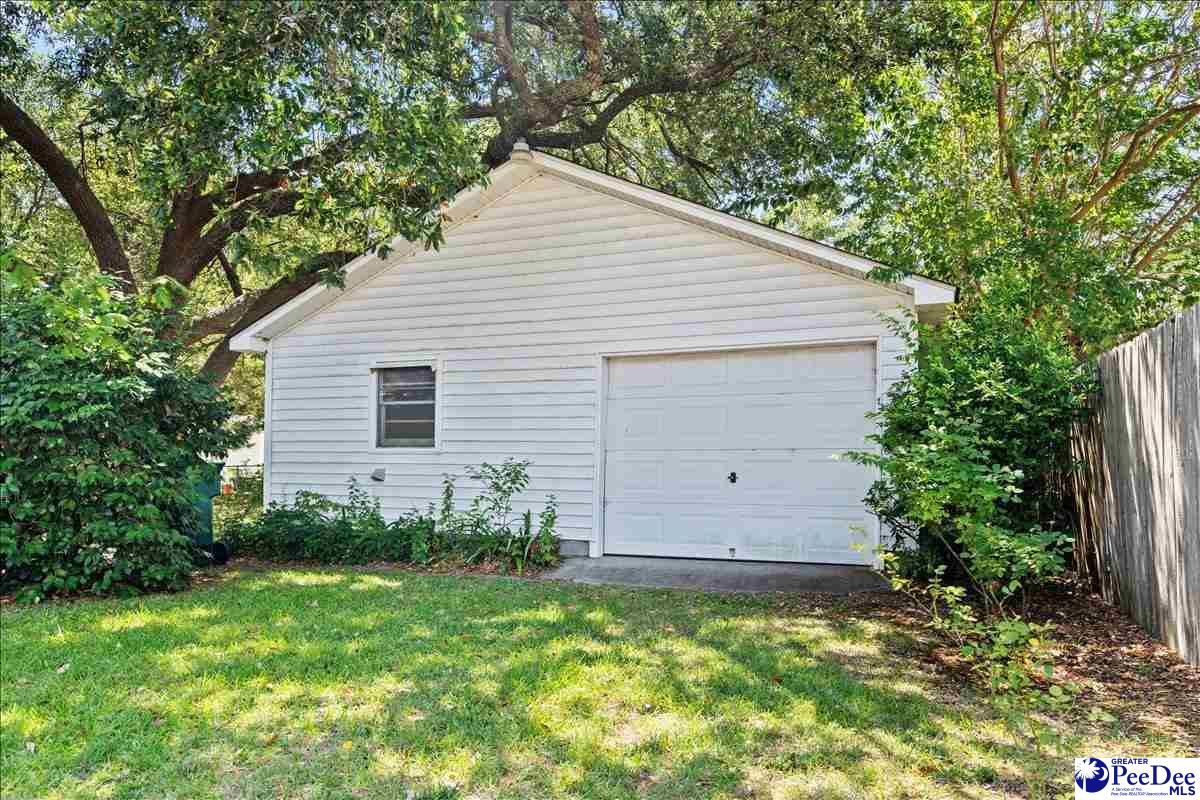63 Lynn Ave