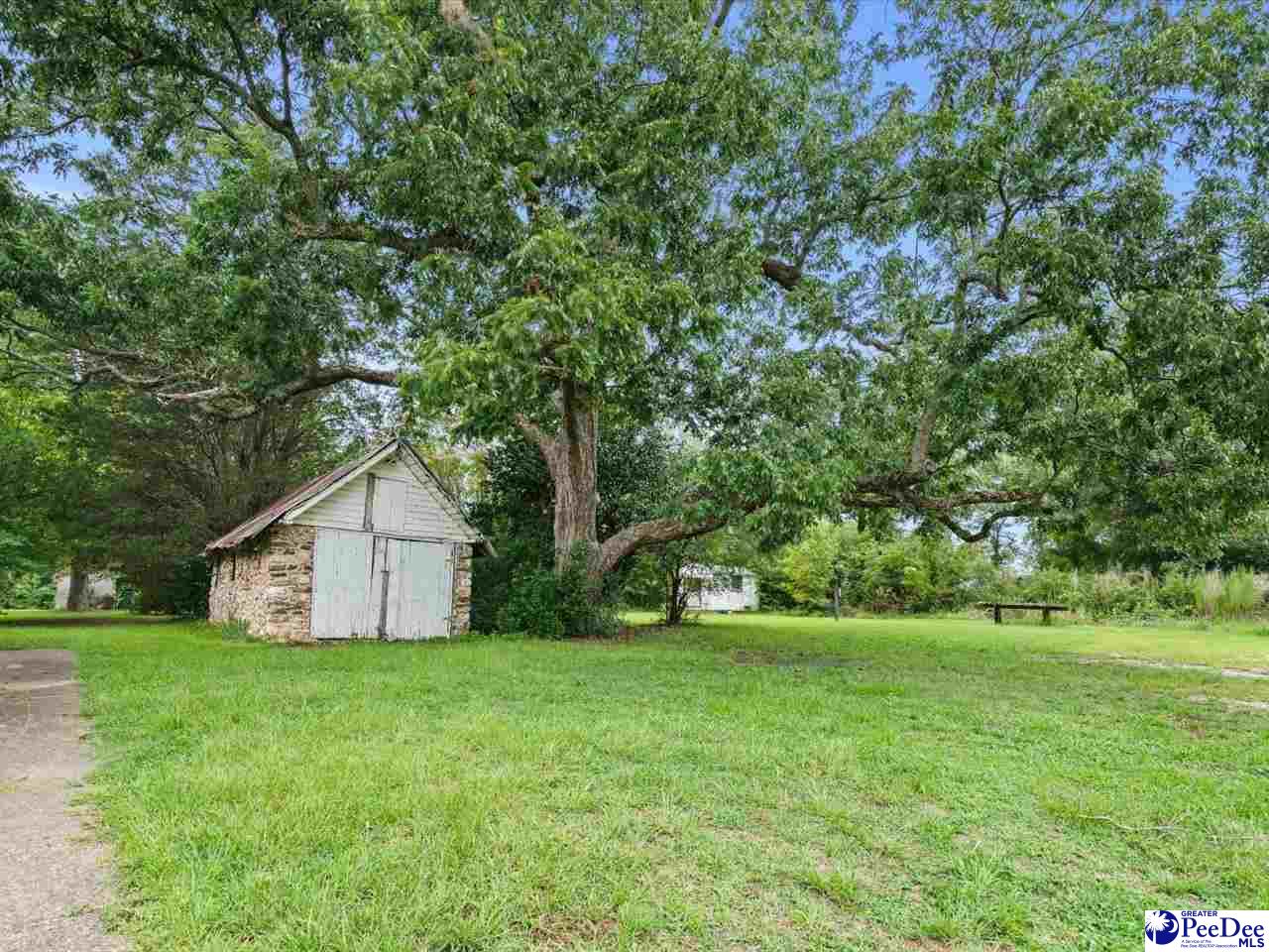 280 W Main St