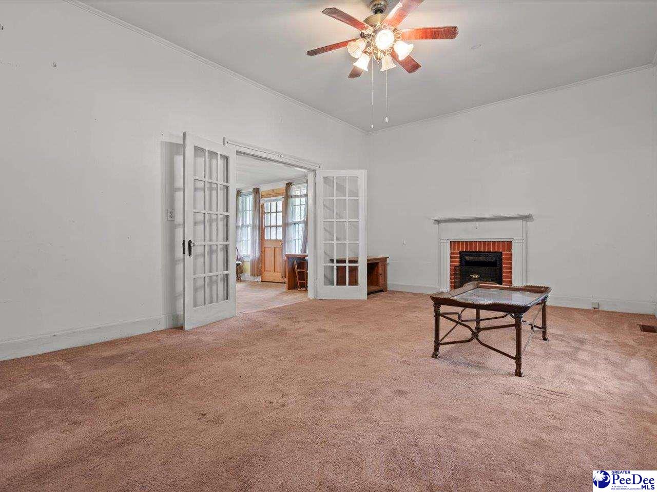280 W Main St