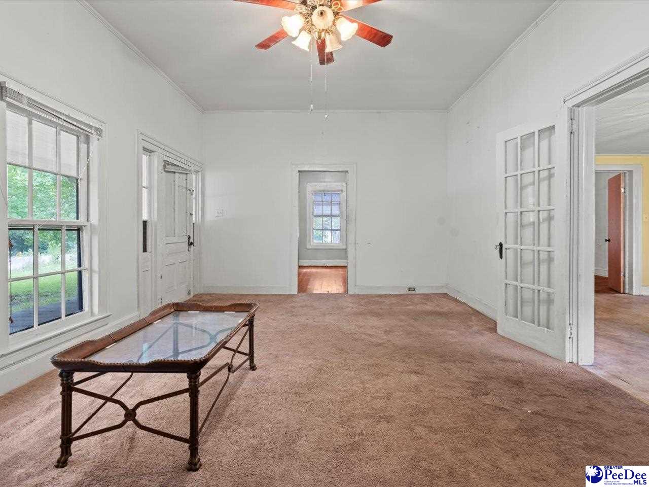 280 W Main St