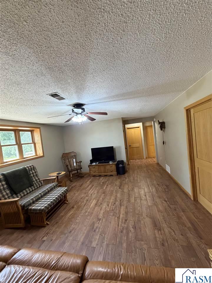 78772 290th Street, Madelia, MN 56062 Listing Photo  17