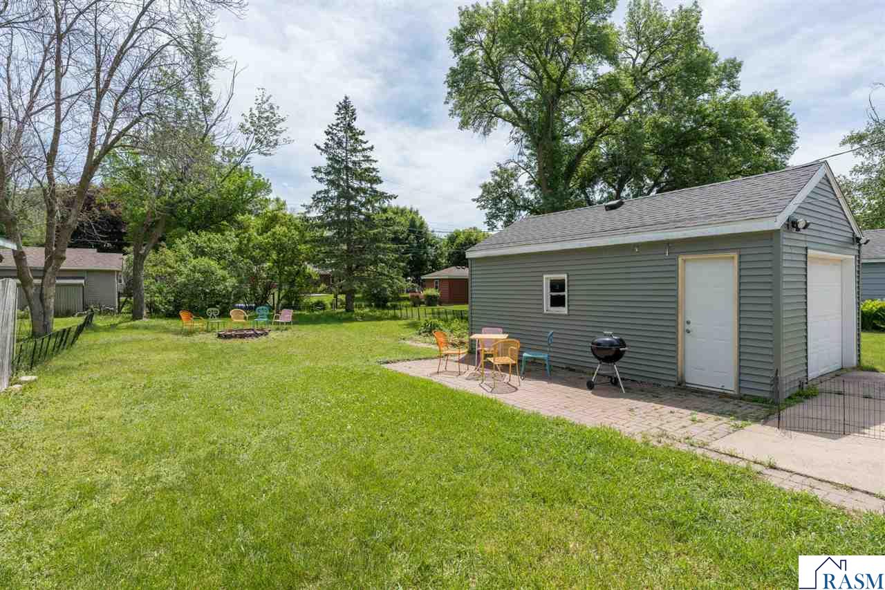 121 Winkler Street, Mankato, MN 56001 Listing Photo  32