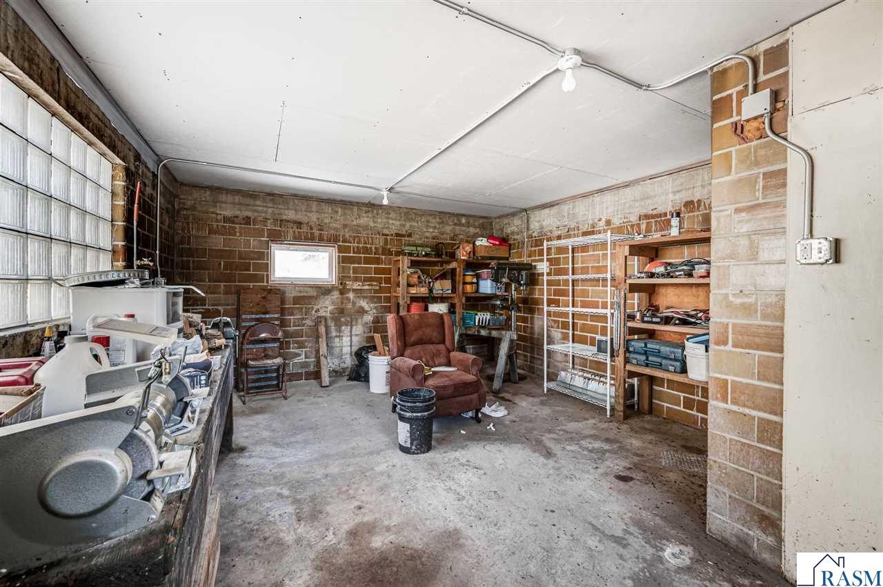 48050 Old River Bluff Road, St. Peter, MN 56082 Listing Photo  29