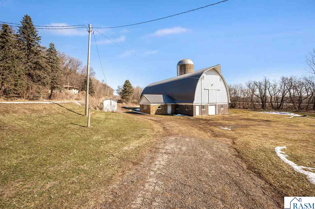 48050 Old River Bluff Road, St. Peter, MN 56082 Listing Photo  45