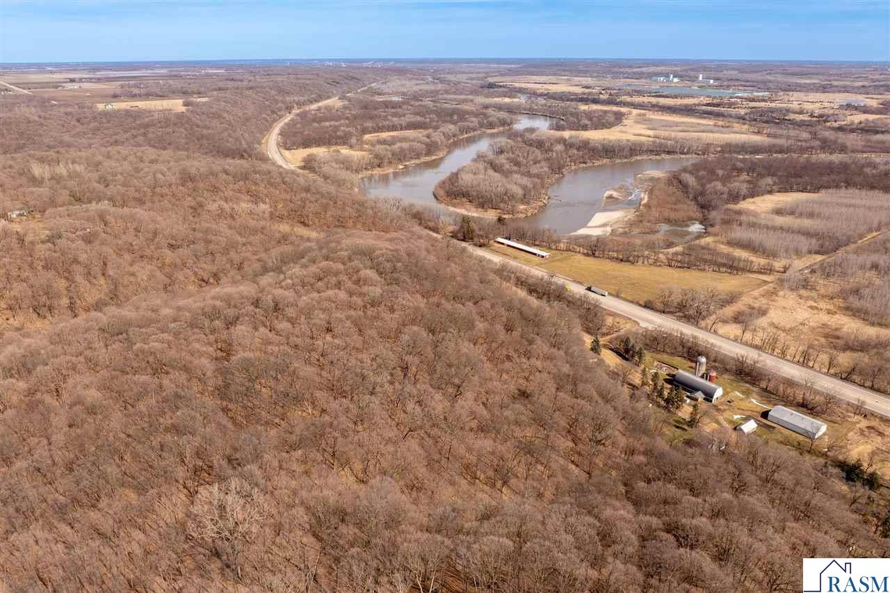 48050 Old River Bluff Road, St. Peter, MN 56082 Listing Photo  88