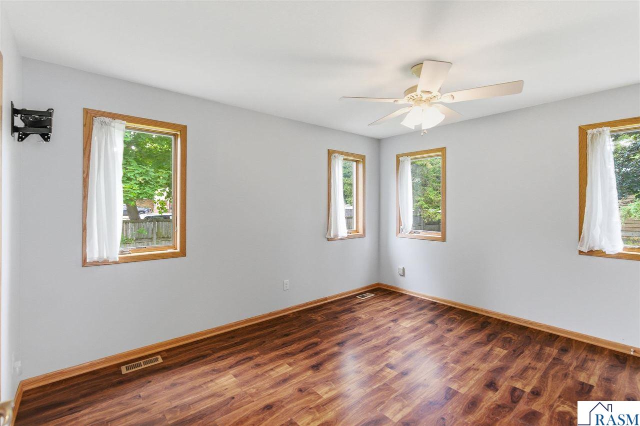 1113 N State Street, Waseca, MN 56093 Listing Photo  23