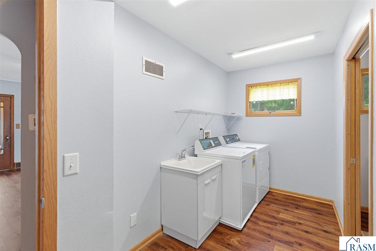 1113 N State Street, Waseca, MN 56093 Listing Photo  30