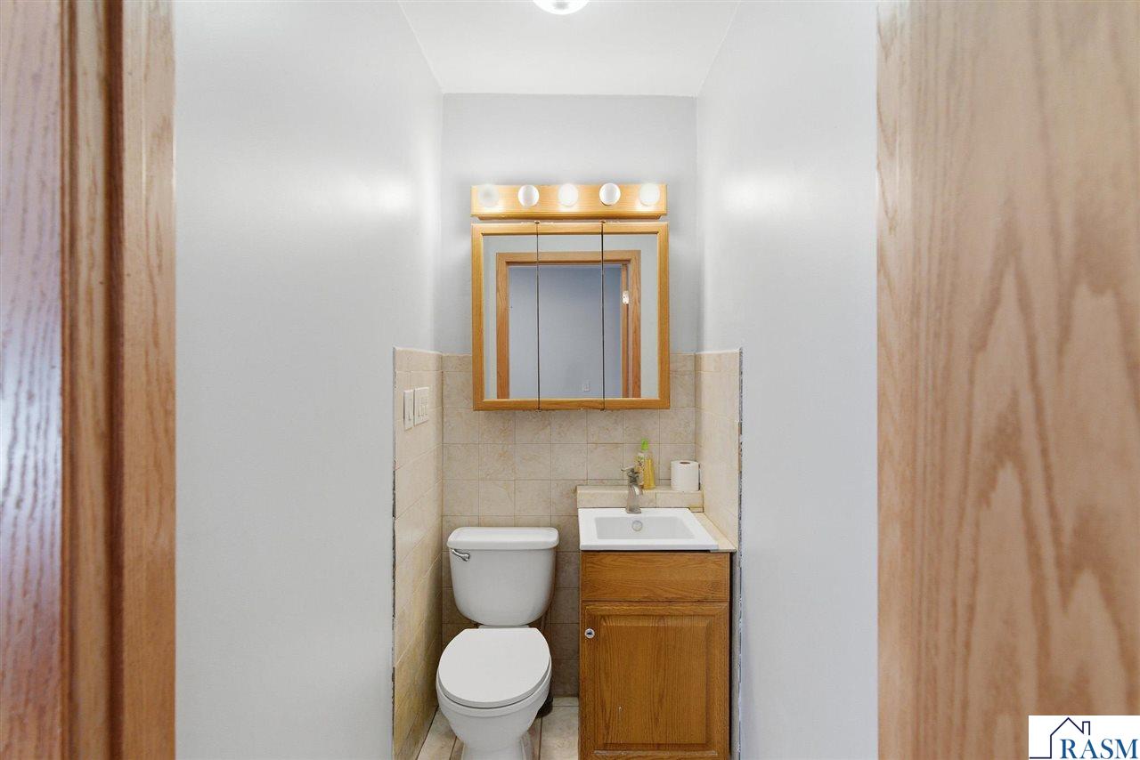 1113 N State Street, Waseca, MN 56093 Listing Photo  32