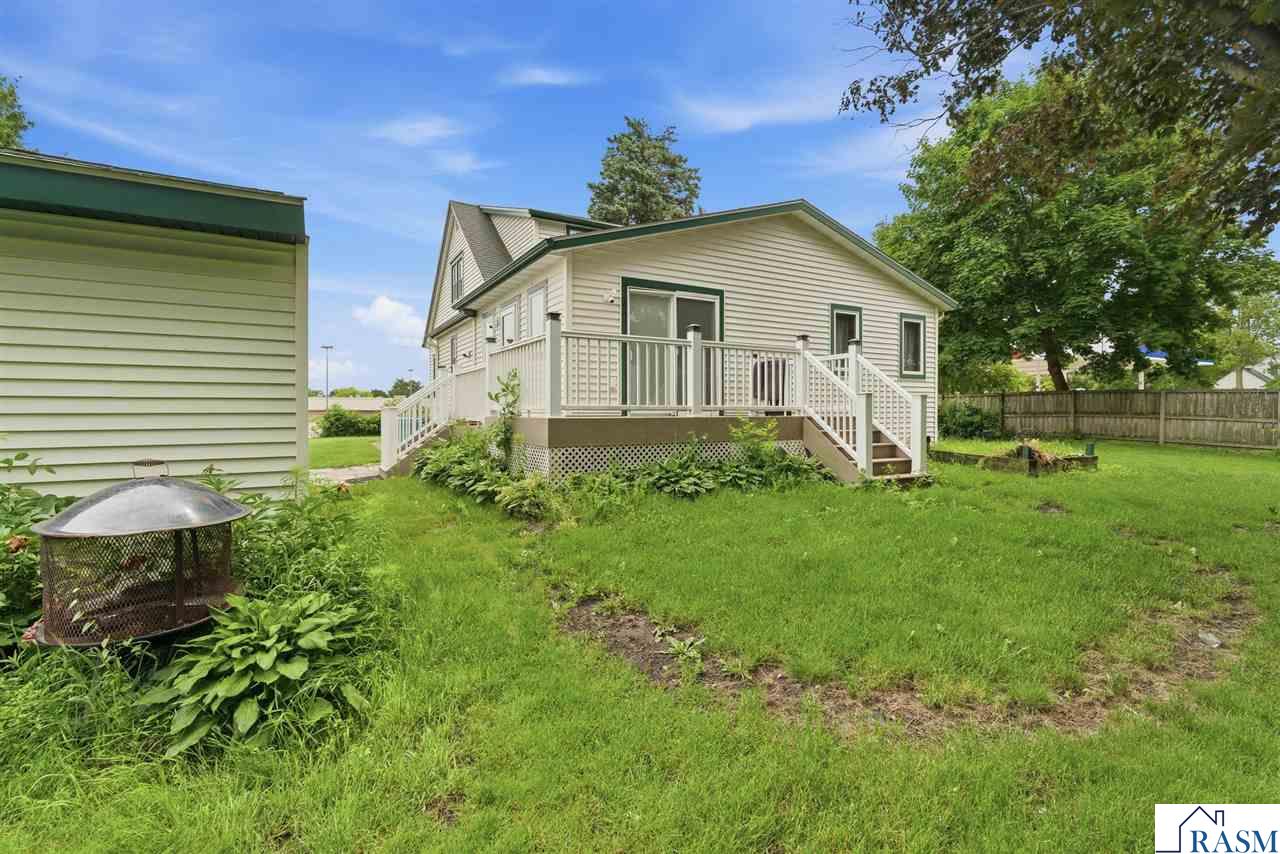 1113 N State Street, Waseca, MN 56093 Listing Photo  6