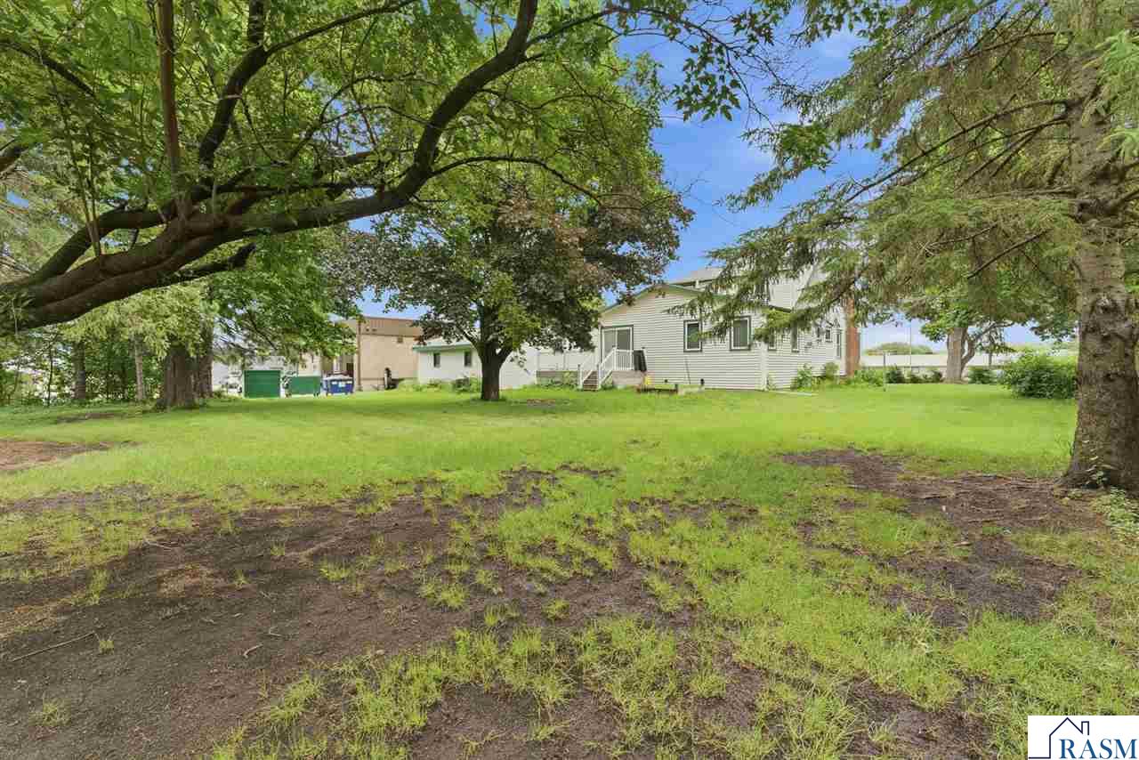 1113 N State Street, Waseca, MN 56093 Listing Photo  9