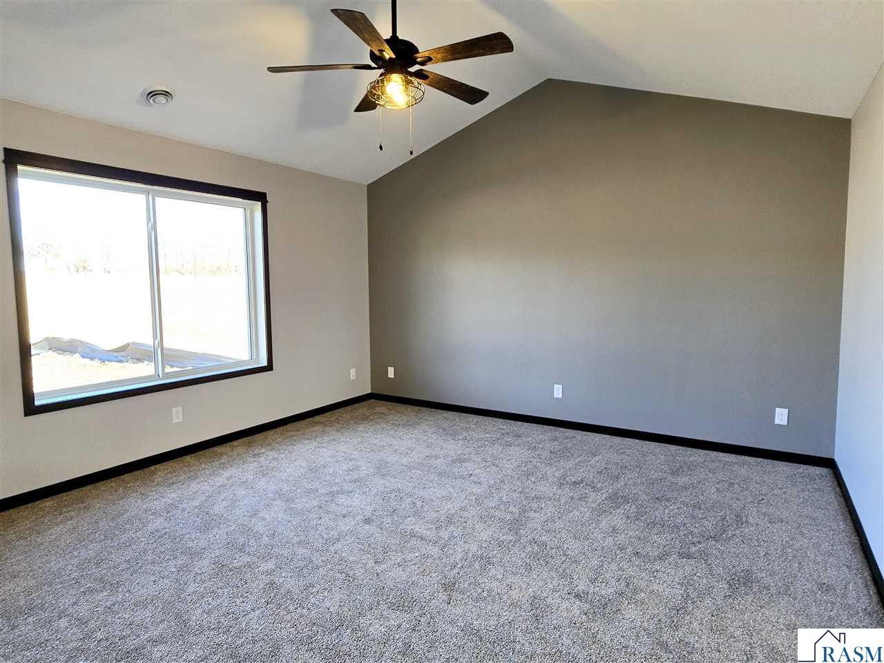 1119 SE 8th Avenue, Waseca, MN 56093-2075 Listing Photo  8