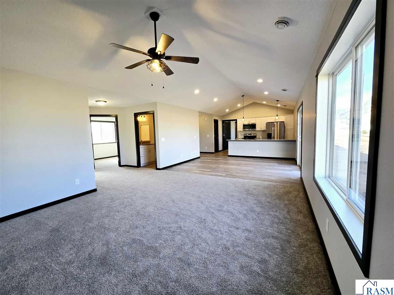 1119 SE 8th Avenue, Waseca, MN 56093-2075 Listing Photo  10