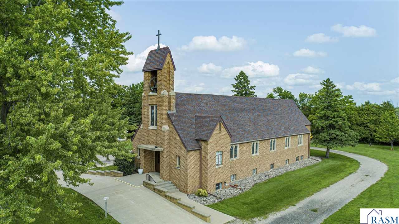 31184 W Wilton River Road, Waseca, MN 56093 Listing Photo  1