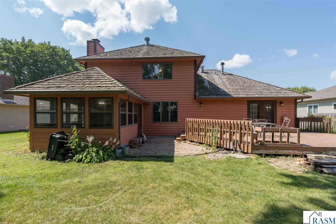 1002 Oak Terrace Drive, North Mankato, MN 56003 Listing Photo  42
