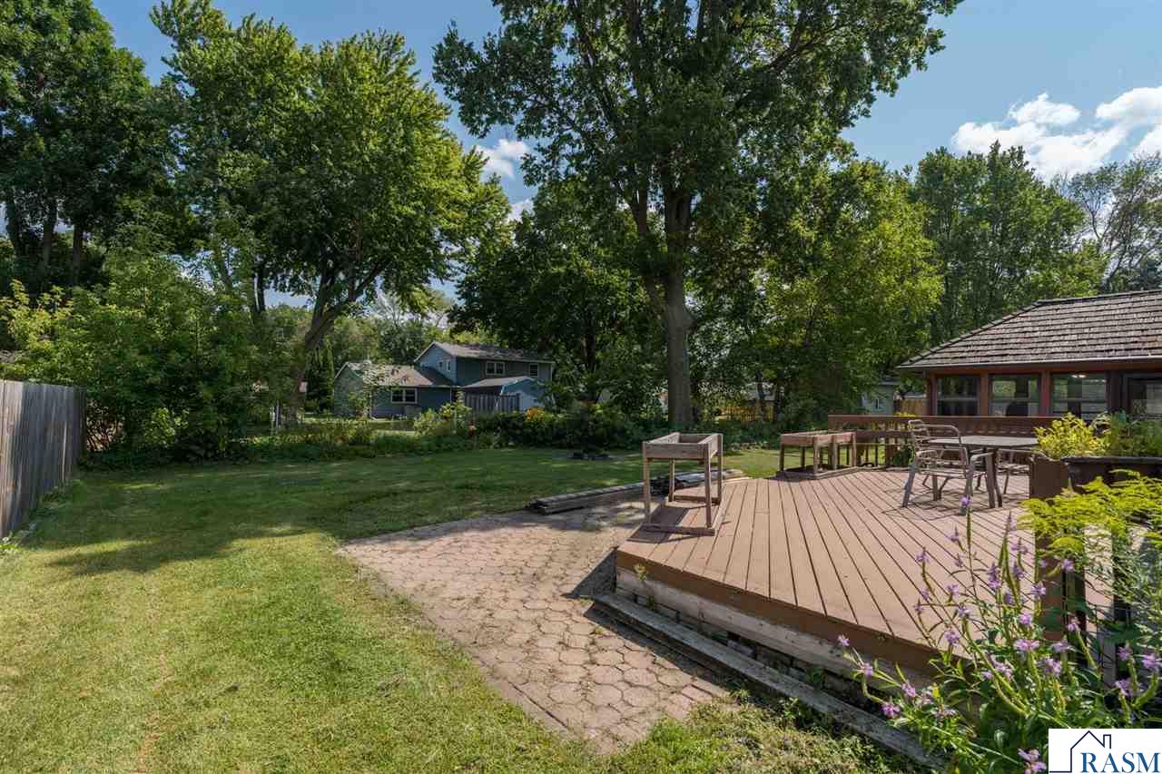 1002 Oak Terrace Drive, North Mankato, MN 56003 Listing Photo  43