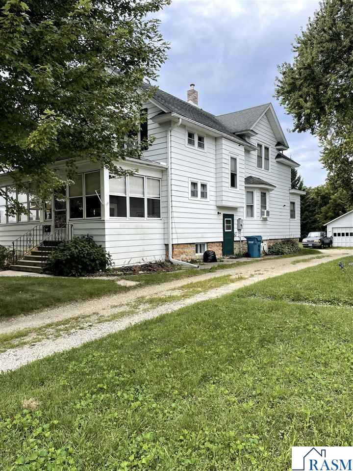 603 2nd St NW, Waseca, MN 56093 Listing Photo  1