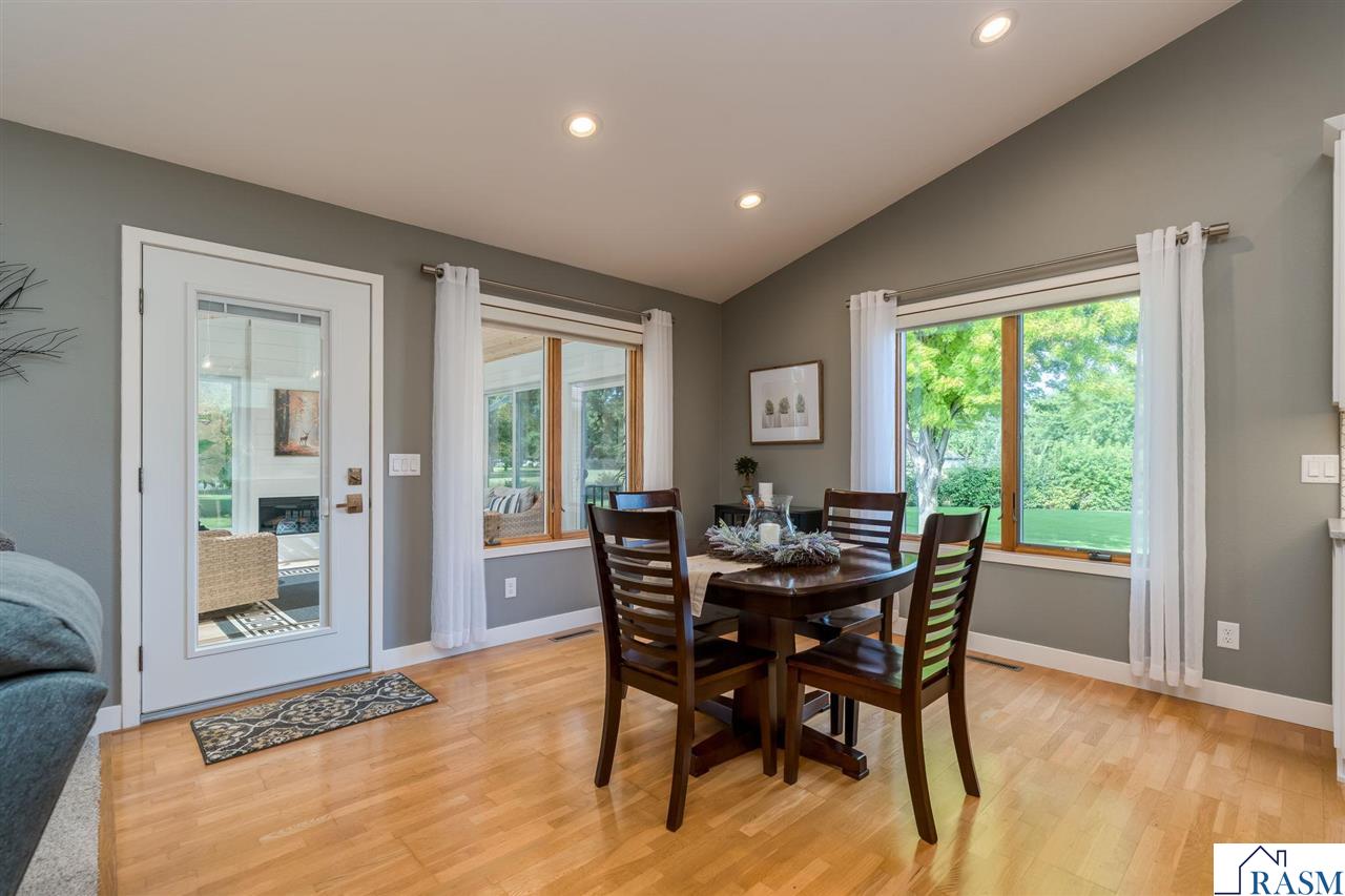2029 Sundance Lane, North Mankato, MN 56003 Listing Photo  12