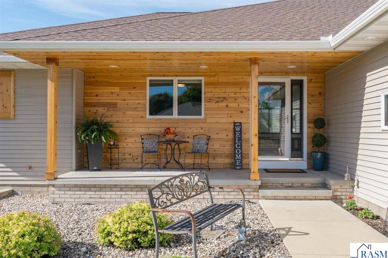 2029 Sundance Lane, North Mankato, MN 56003 Listing Photo  3