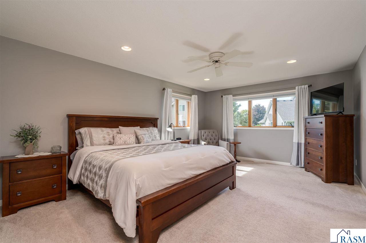 2029 Sundance Lane, North Mankato, MN 56003 Listing Photo  24