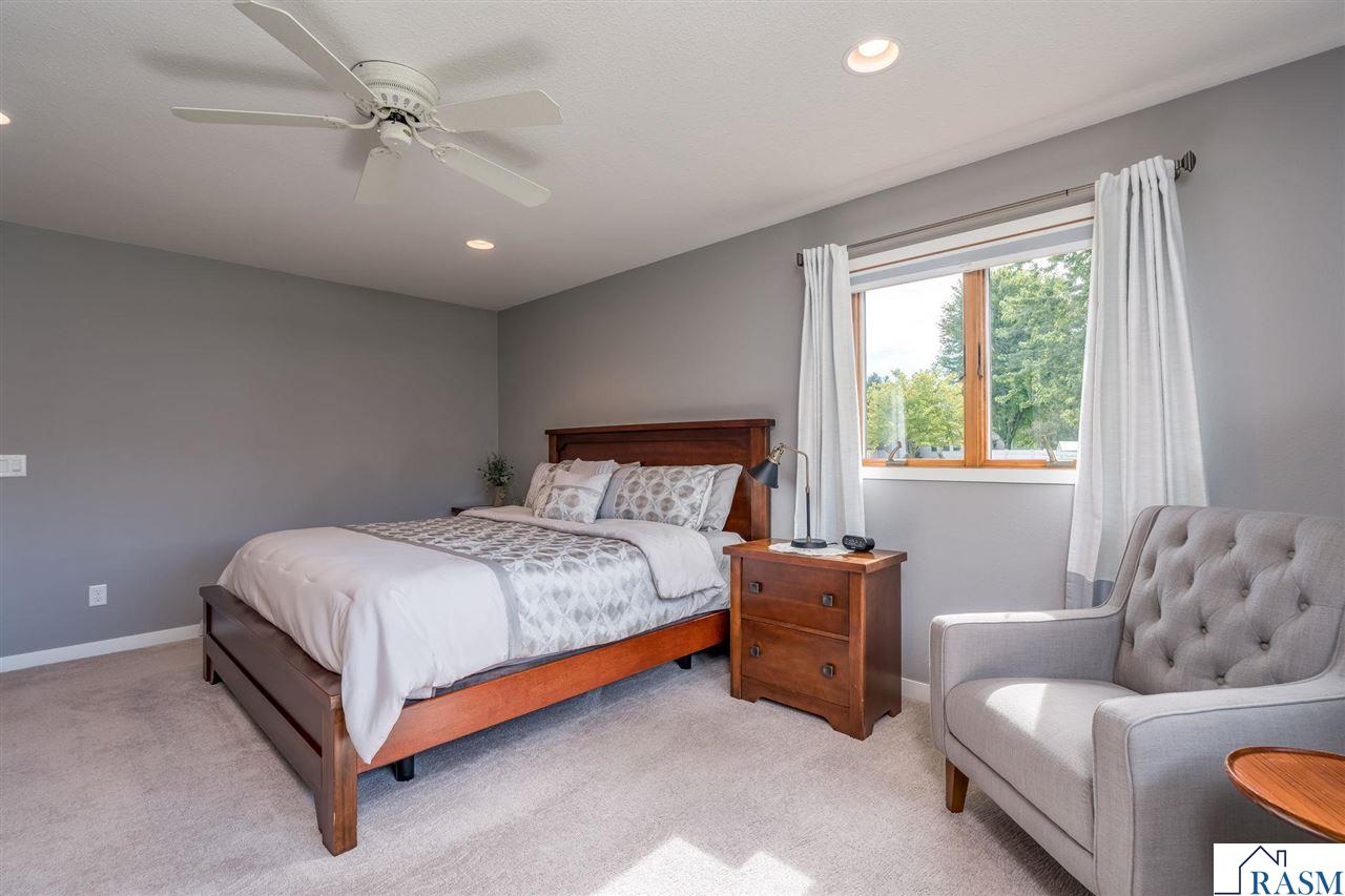2029 Sundance Lane, North Mankato, MN 56003 Listing Photo  26
