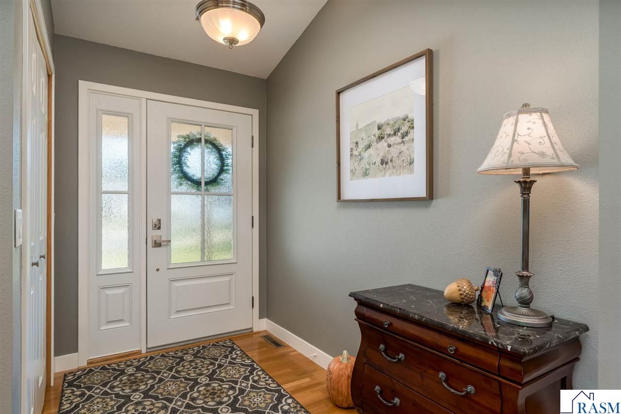 2029 Sundance Lane, North Mankato, MN 56003 Listing Photo  4