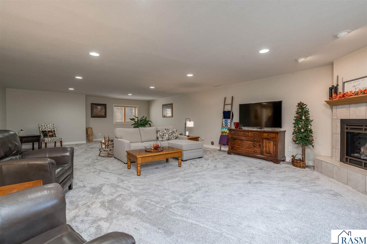 2029 Sundance Lane, North Mankato, MN 56003 Listing Photo  36