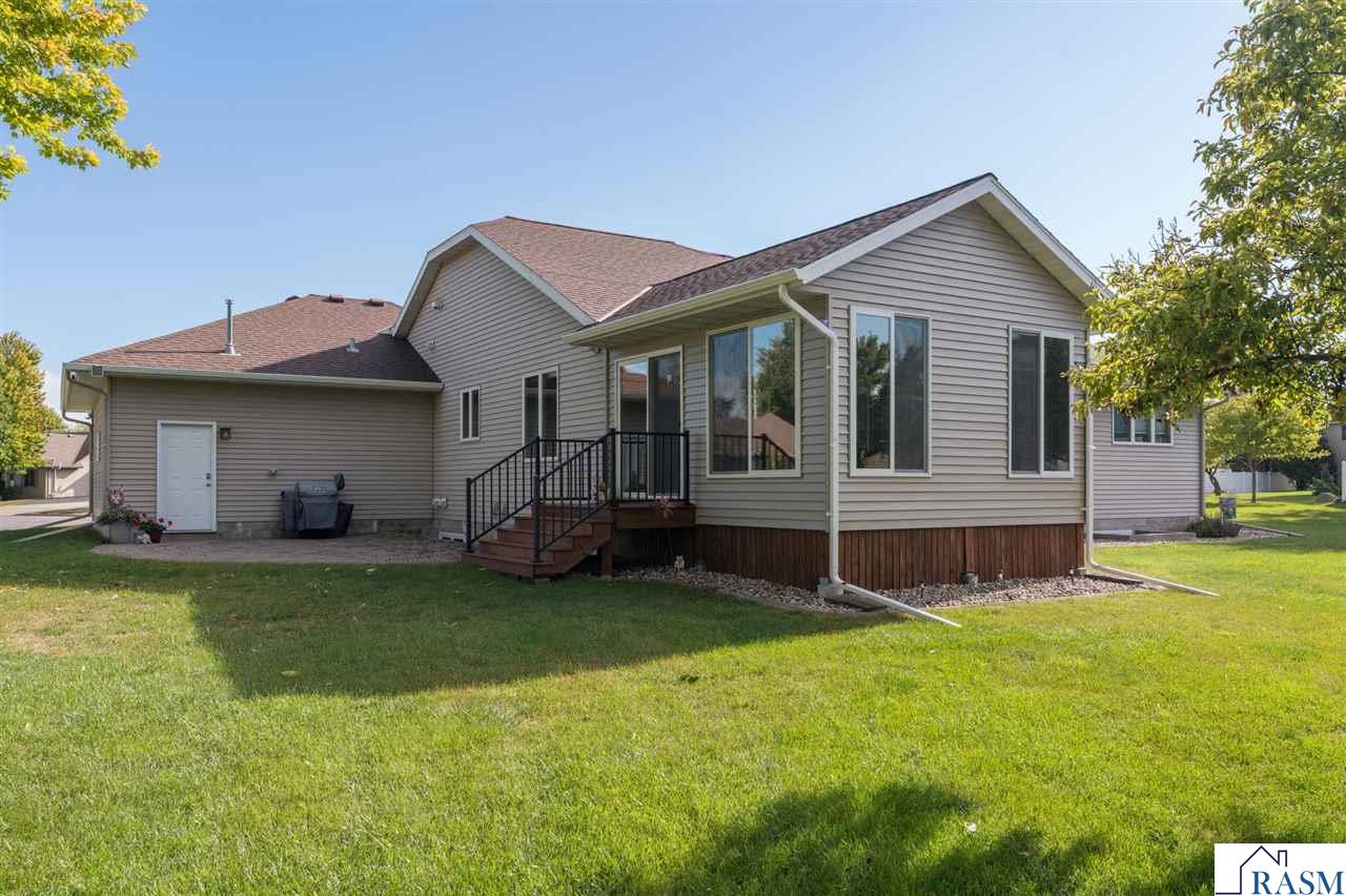 2029 Sundance Lane, North Mankato, MN 56003 Listing Photo  45