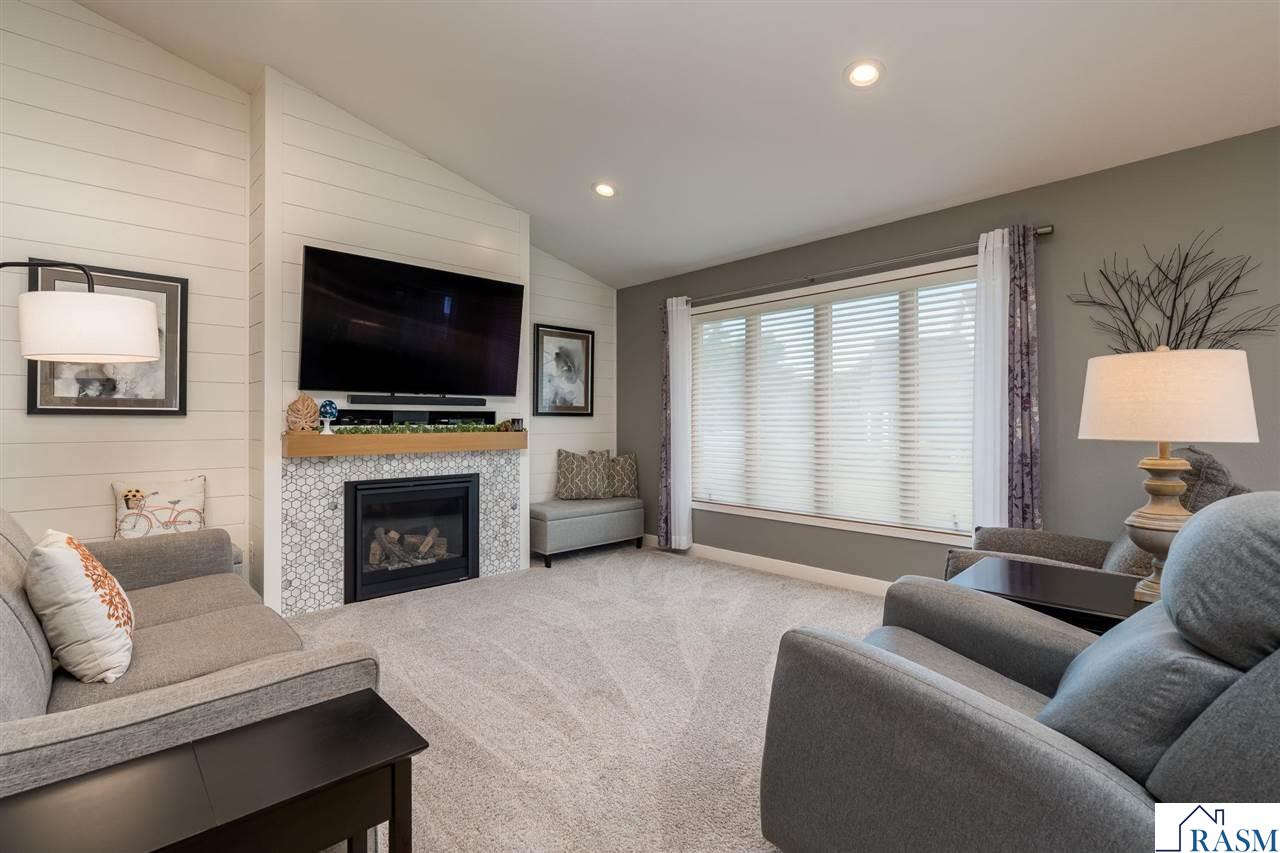 2029 Sundance Lane, North Mankato, MN 56003 Listing Photo  8