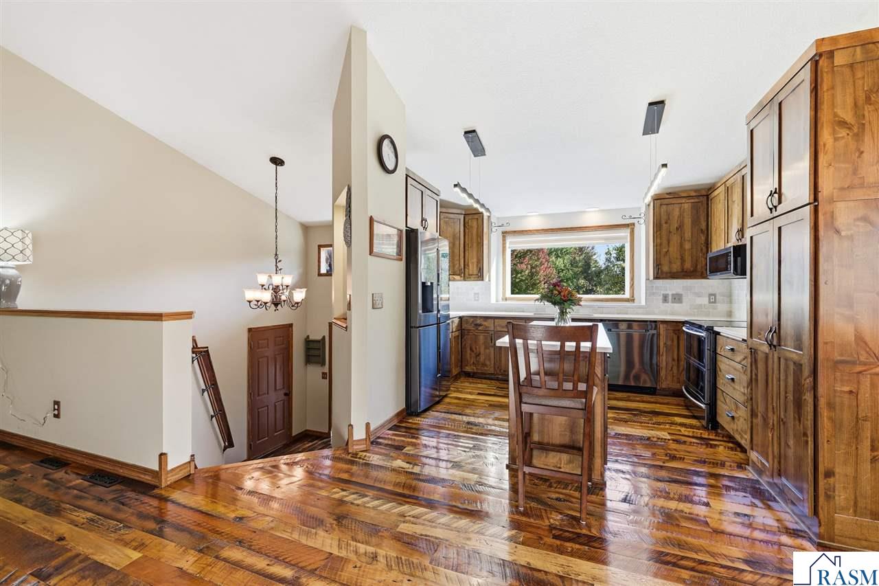 1115 Ridge Street, Jordan, MN 55352 Listing Photo  2