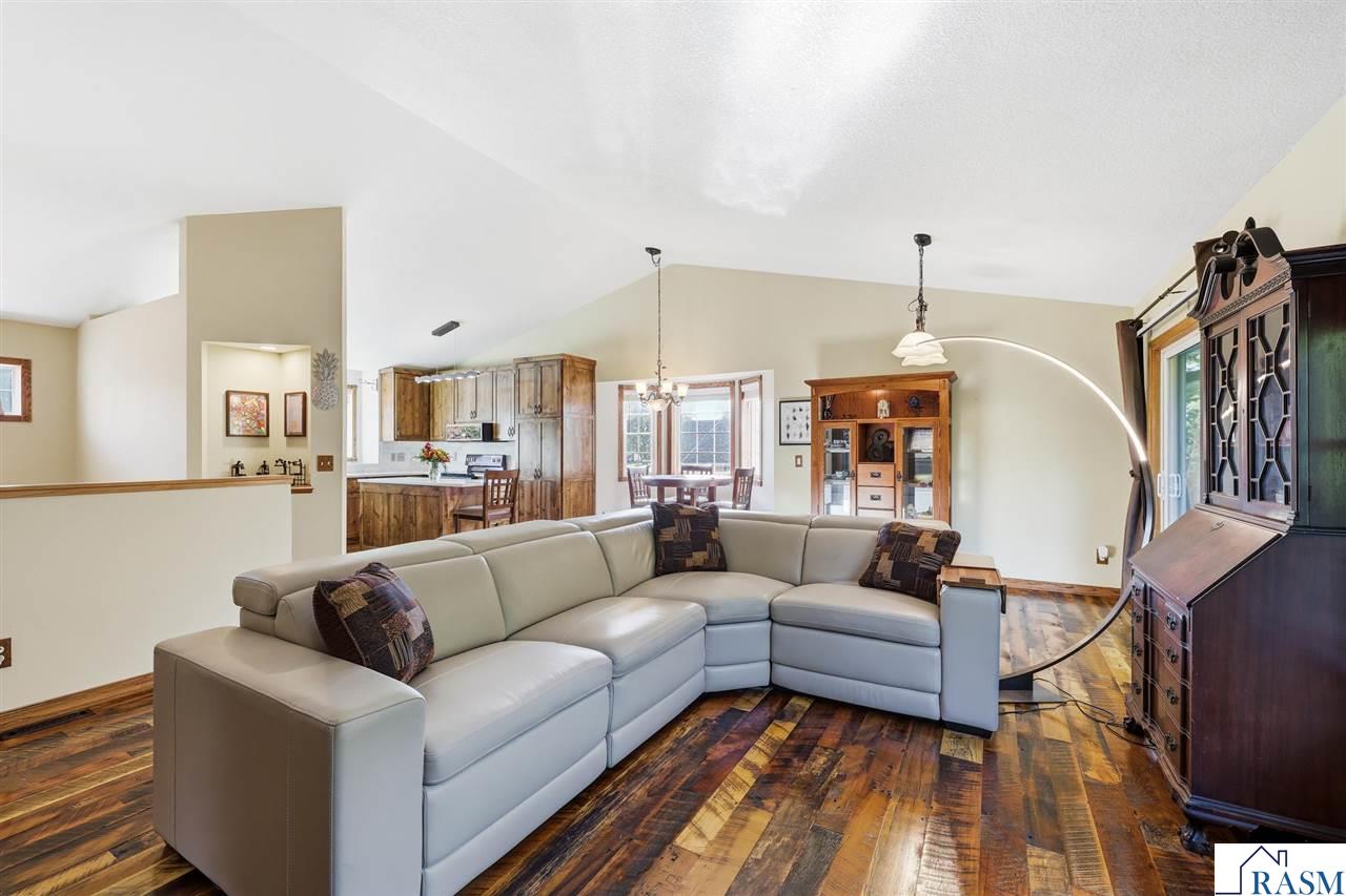 1115 Ridge Street, Jordan, MN 55352 Listing Photo  12