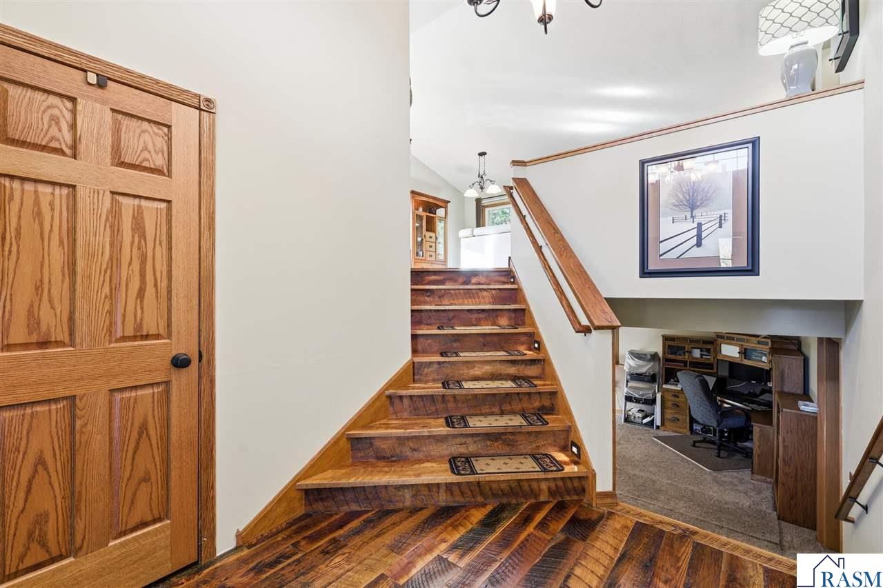 1115 Ridge Street, Jordan, MN 55352 Listing Photo  3