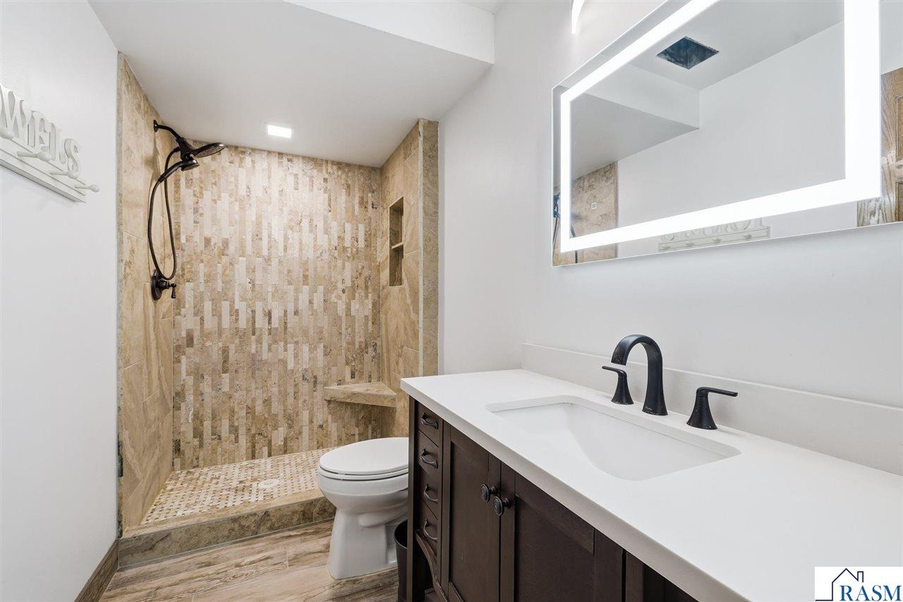 1115 Ridge Street, Jordan, MN 55352 Listing Photo  22