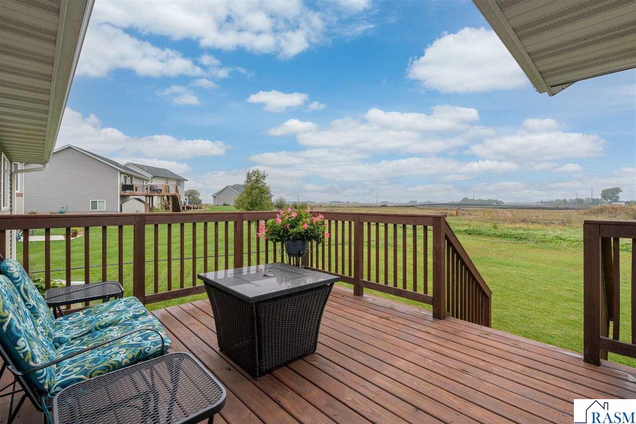 2377 Rolling Green Lane, North Mankato, MN 56003 Listing Photo  13